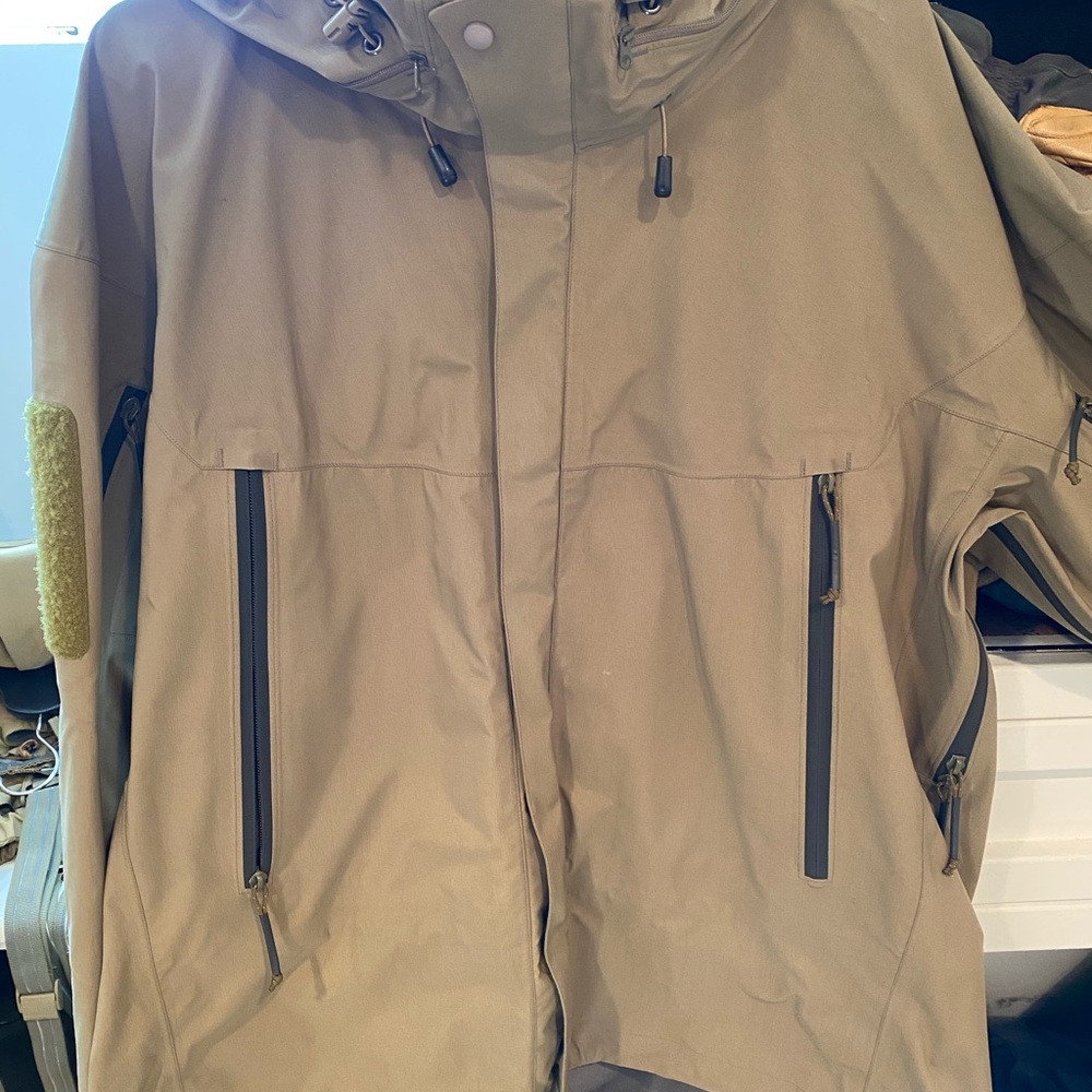 *SOLD* Arcteryx Gen1 Alpha LEAF Jacket - Picture 2 of 5